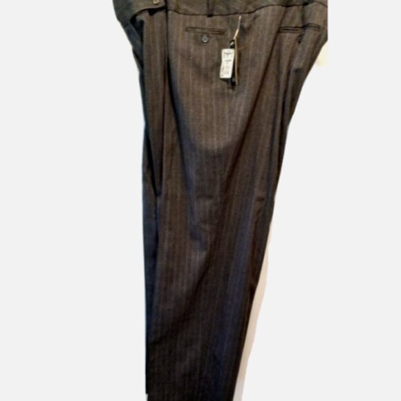 Women's Dress Pants Size 20W NEW Gray Stripe Front Pocket Stretch  Larry Levine - Picture 1 of 12